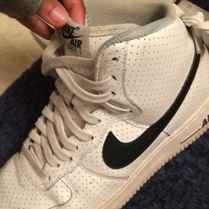 Meet your Posher, Dean